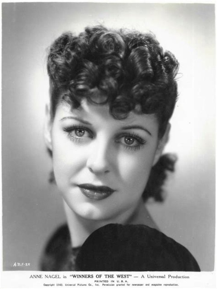 Anne Nagel