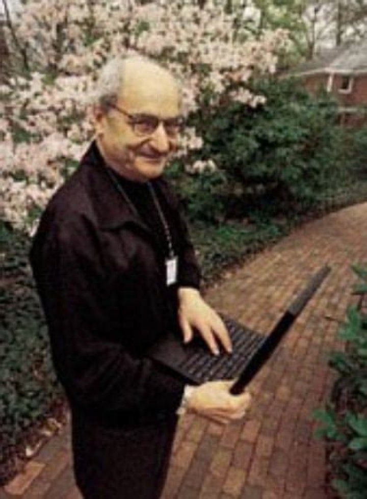 Louis Witten