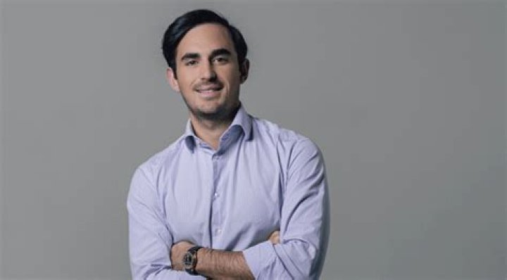 Oscar De La Rosa