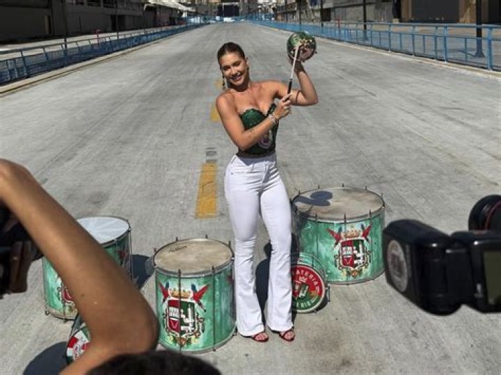 Virginia Fonseca